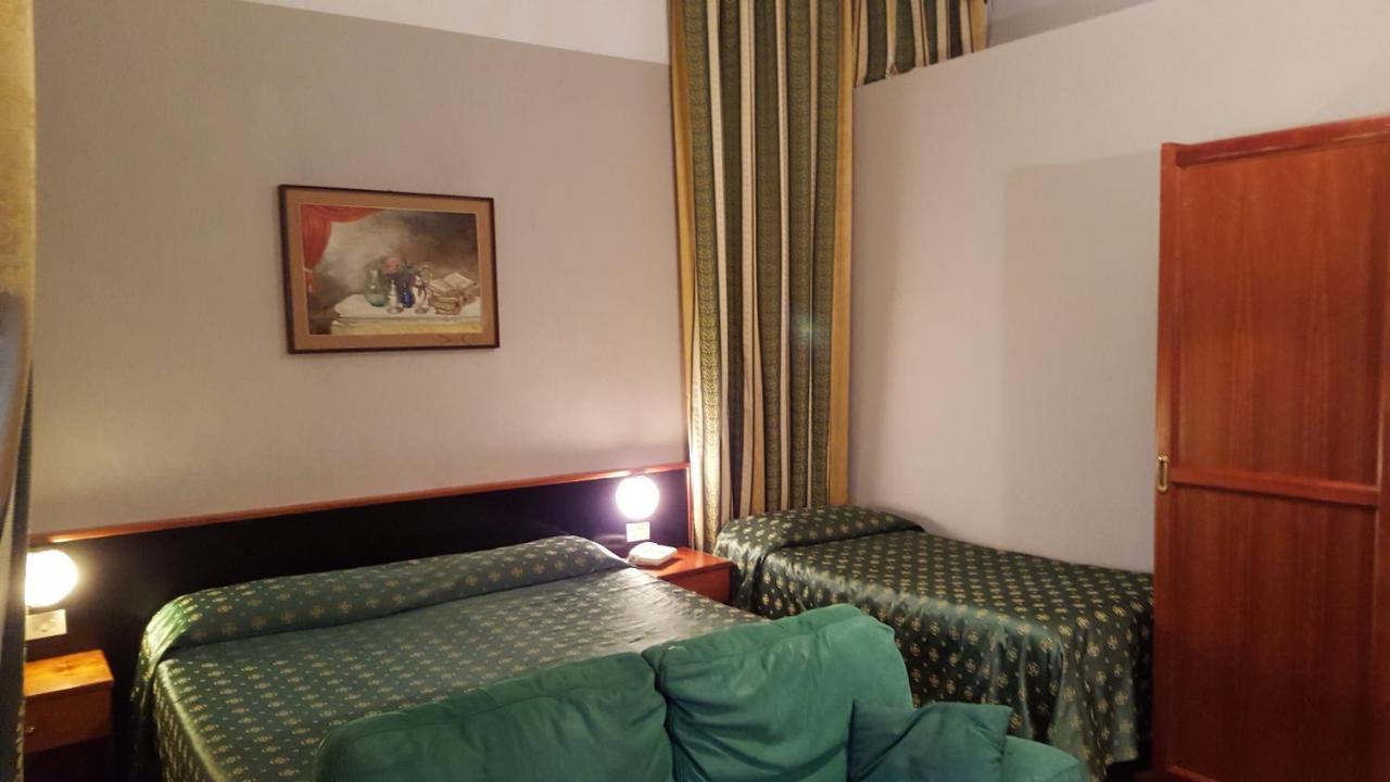 Hotel Villa Bonera เจนัว ภายนอก รูปภาพ